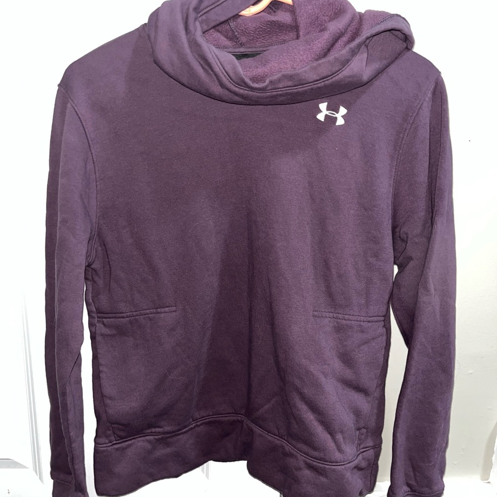 Under Armor Sweatshirt Size Medium